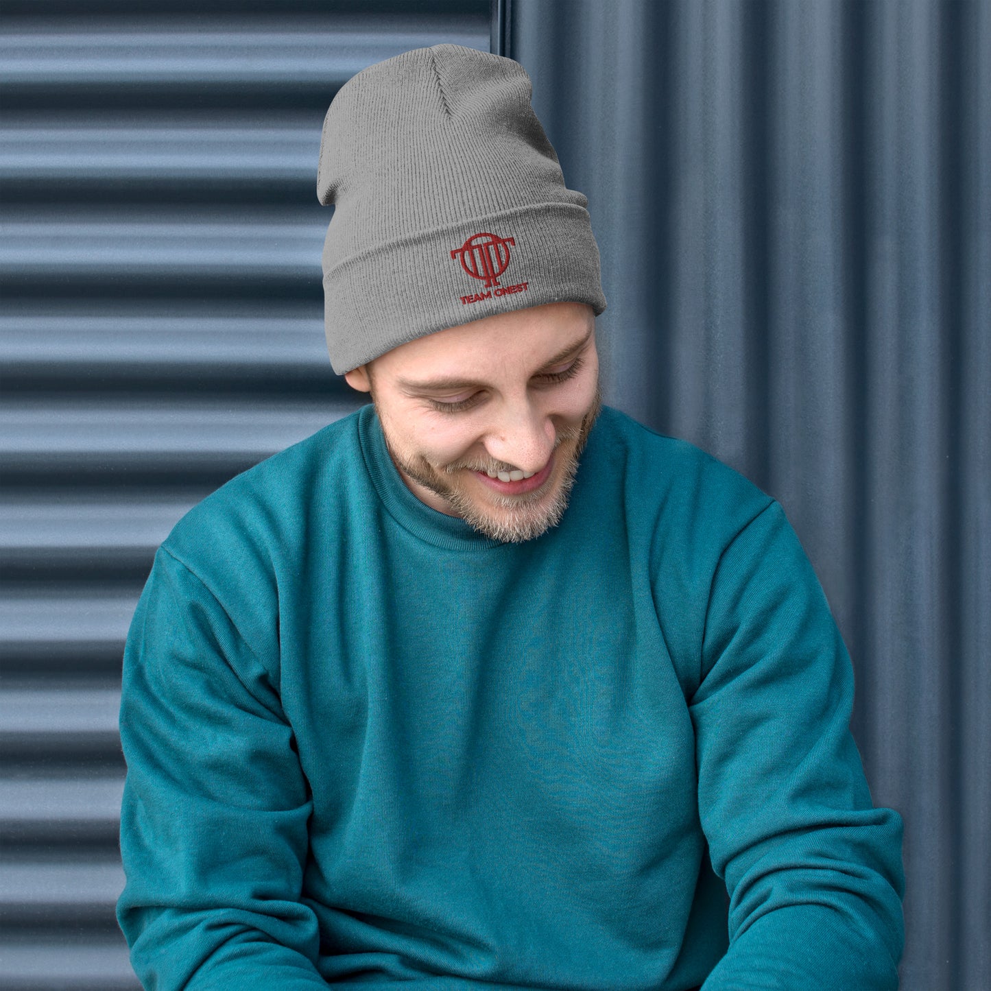 Embroidered Beanie (Red)